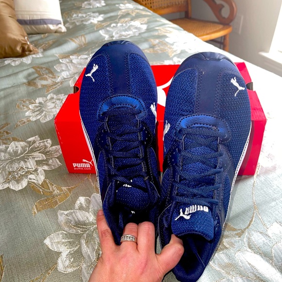 PUMA running shoes - Picture 4 of 7